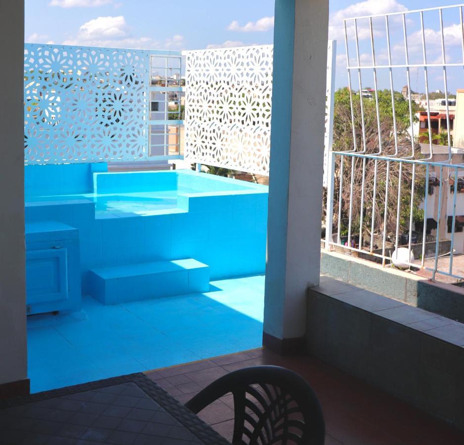 ホテル Edifcio Amapola Zona Colonial Con Vista Al Mar サントドミンゴ エクステリア 写真