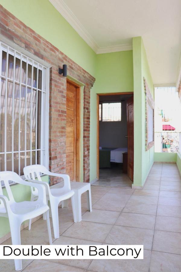 Hotel Enrique II Zona Colonial Vista Al Malecon サントドミンゴ エクステリア 写真
