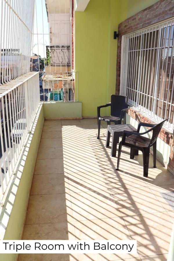 Hotel Enrique II Zona Colonial Vista Al Malecon サントドミンゴ エクステリア 写真