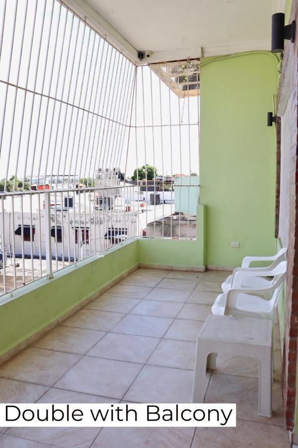 Hotel Enrique II Zona Colonial Vista Al Malecon サントドミンゴ エクステリア 写真